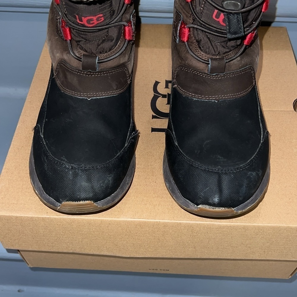 UGG unisex-child Bellemore Weather Winter Boot Snow Boot size 5 - Picture 5 of 16